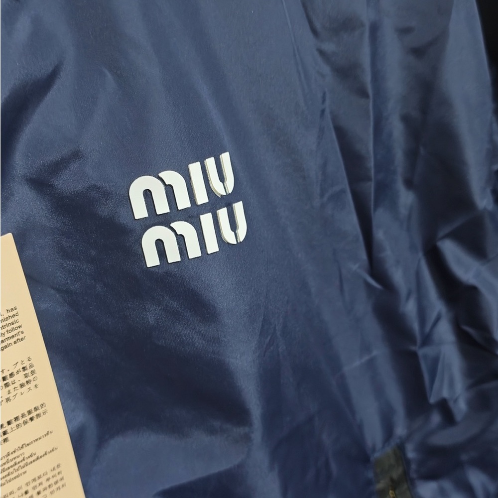 Miu Miu Navy Hooded Nylon Bomber with Contrast Zip Trim - Picture 2 of 8